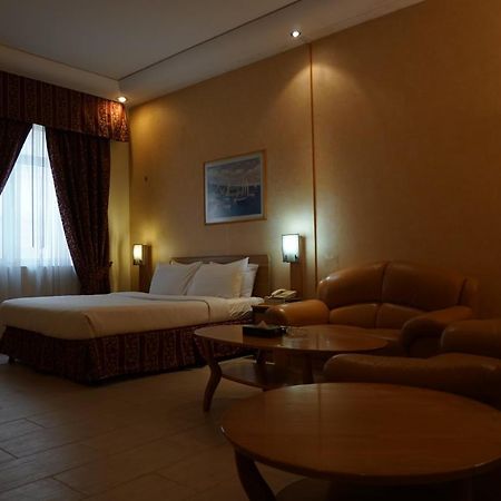 E5 Apartments Манама Экстерьер фото